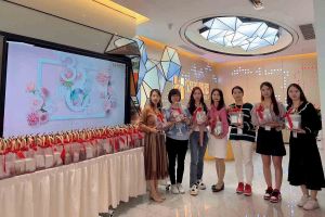 不负好春光，巾帼绽芳华——星空(中国)集团庆祝三八妇女节活动